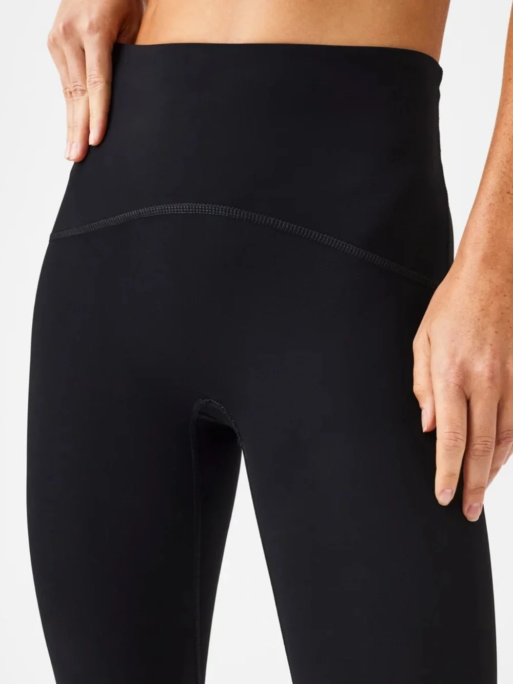 Spanx Black SPANXshape® Booty Boost® 7/8 Leggings Medium